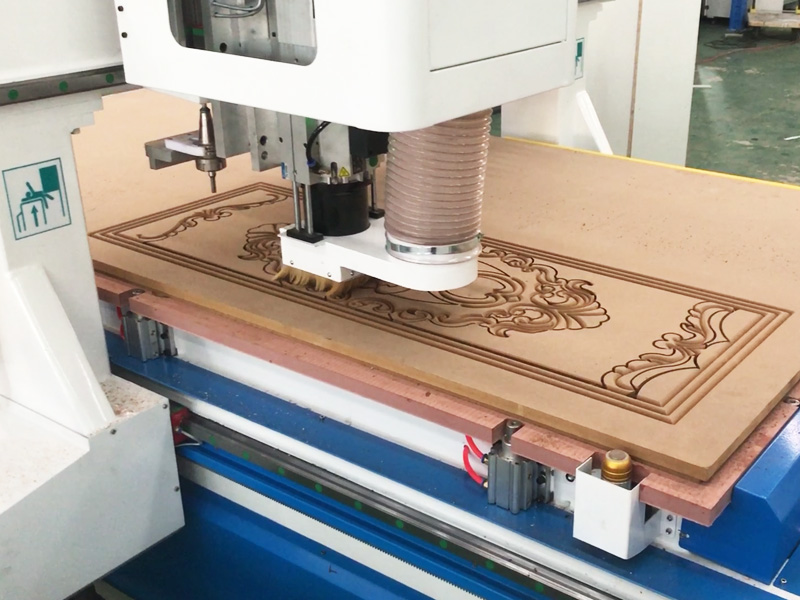 4x8 用于櫥柜制造的數(shù)控雕刻機(jī) 4x8 用于櫥柜制造的數(shù)控雕刻機(jī)